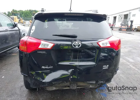 2015 Toyota Rav4 Xle из США, поврежденный, VIN 2T3RFREV0FW344673